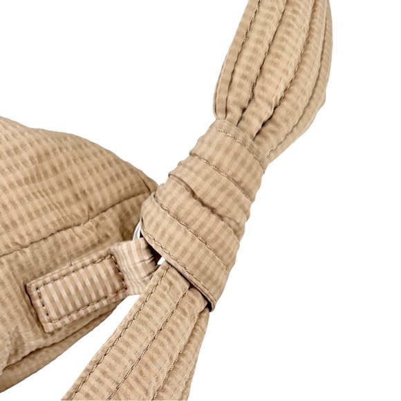 HVISK Moon Shoulder Bag - Beige Textured Knot Detail Shoulder Bag - Picture 10 of 16